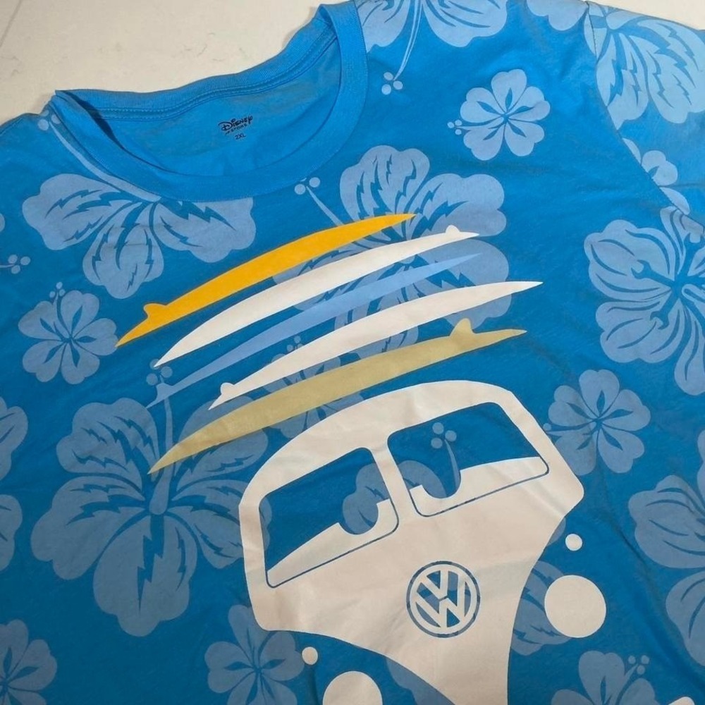 NWT Disney Store Surf's Up Fillmore Volkswagen Bus All Over Print Tee‎ Blue 2XL